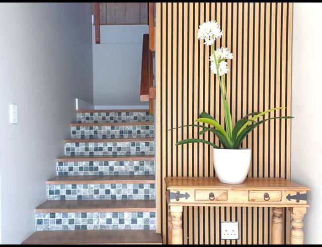 5 BEDROOM HOUSE FOR SALE IN PEARL BAY